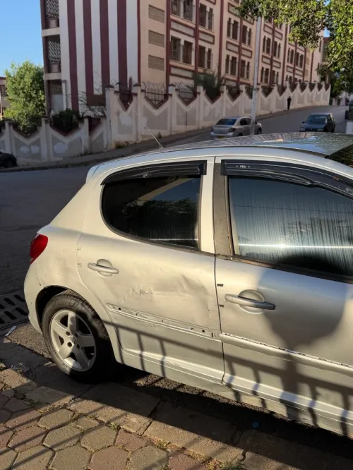 Peugeot 207 2011 