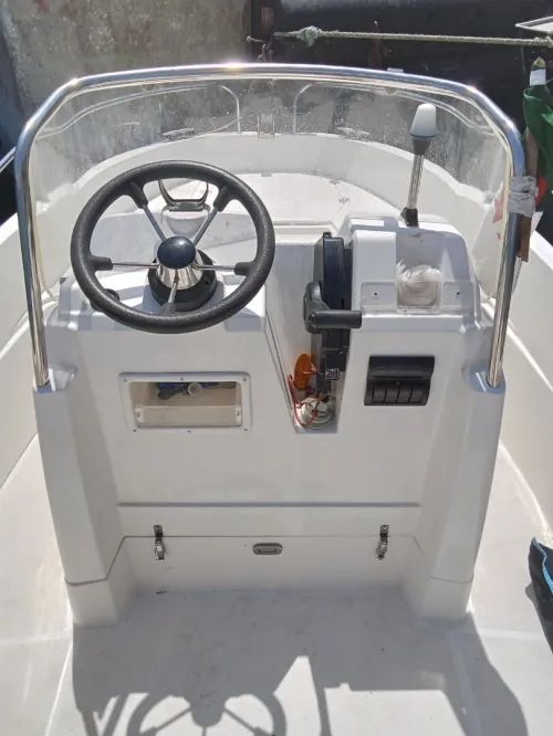 bateaux cap camerat 4.70 cc