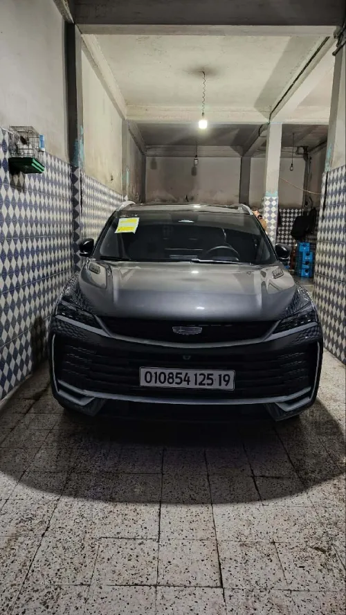 Geely Coolray 2025 