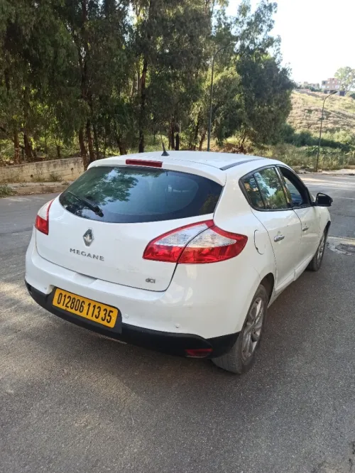 Renault Megane 3 2013 Play