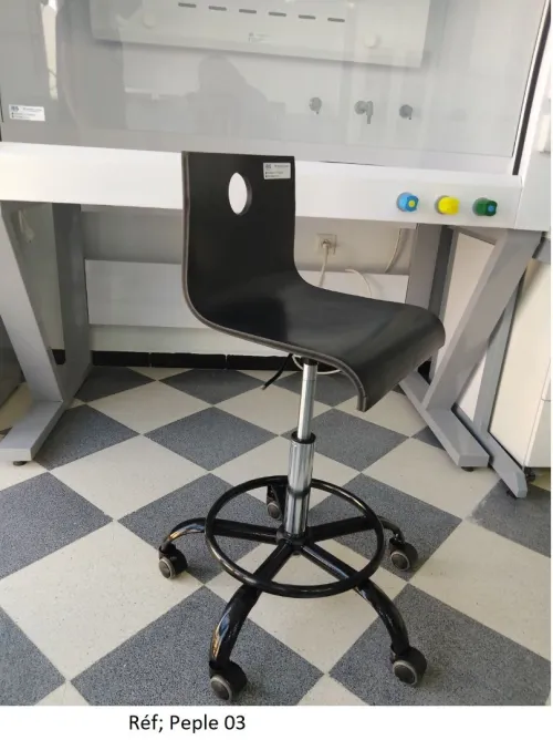 Tabouret de laboratoire 