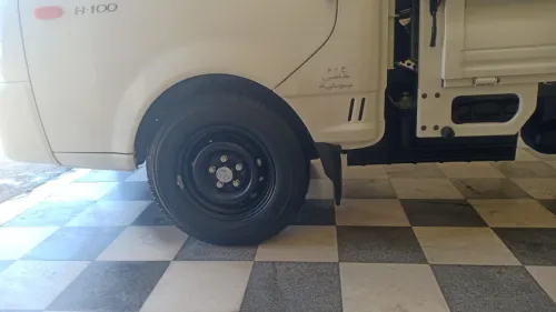 Hyundai H100 