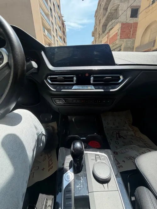 BMW Serie 2 218 i 2023 Pack m