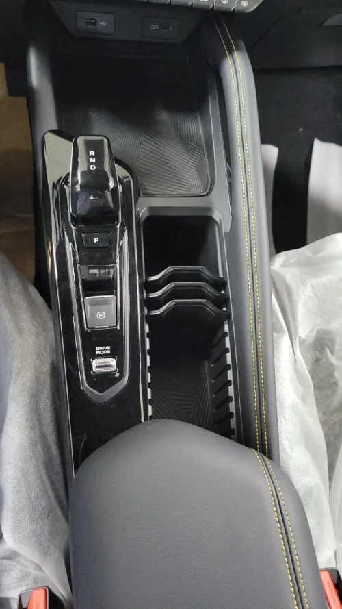 Geely Coolray 2026 Full option