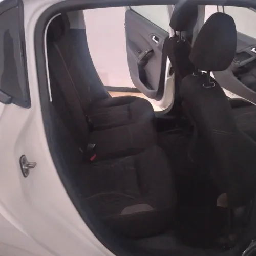 Peugeot 208 2015 Active Facelift
