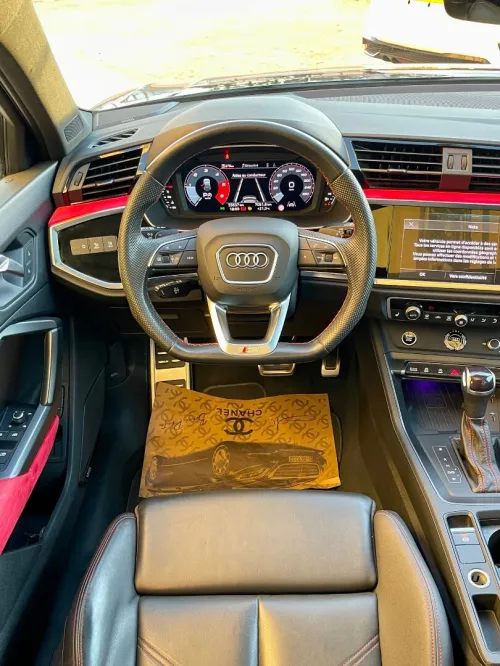 Audi Q3 2024 Édition 1