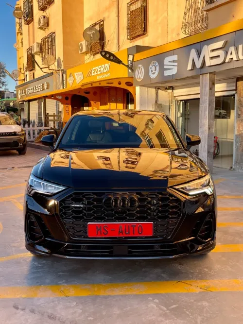 Audi Q3 2024 Édition 1