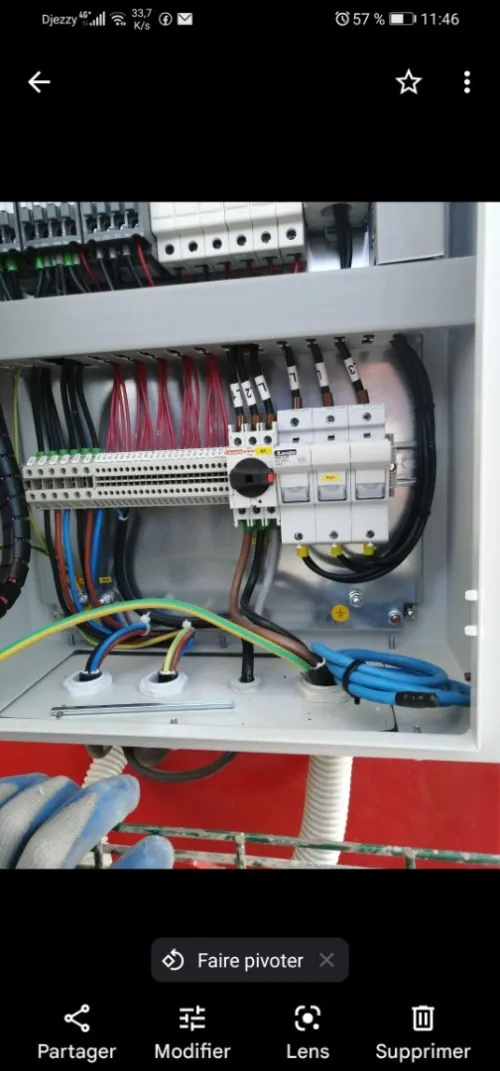 Electricien bâtiment et industriel 