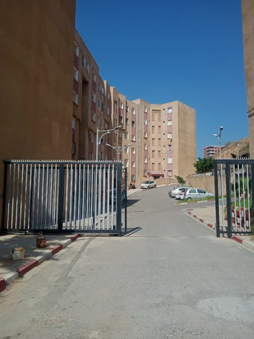 Location Appartement F4 Alger Draria