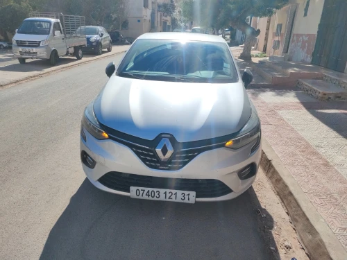 Renault clio5 2021 antos