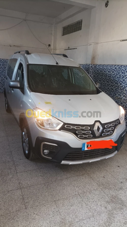 Renault Kangoo Stepway 2024 