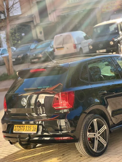 Volkswagen Polo 2015 R-line