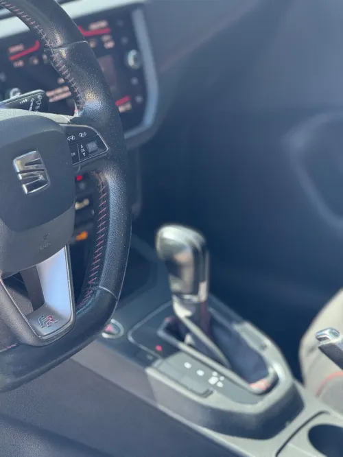 Seat Ibiza 2019 FR + boit Auto