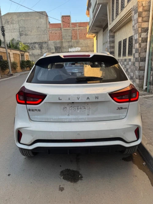 Livan X3 Pro  2025 X3 Pro automatique + Toit 