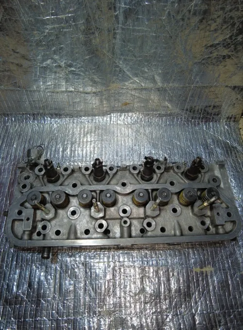 Culasse Peugeot 505 Diesel turbo J11 m3aha les injecteurs w soupapes w bougies 