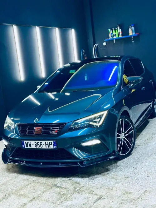 Seat Leon 2019 beats