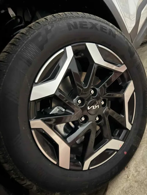 Kia Seltos 2025 Premuim