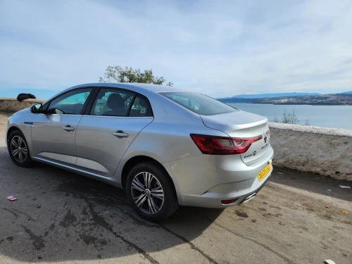 Renault Megane 4  2024 