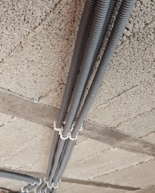 Électricien bâtiment et industrielle qualifié