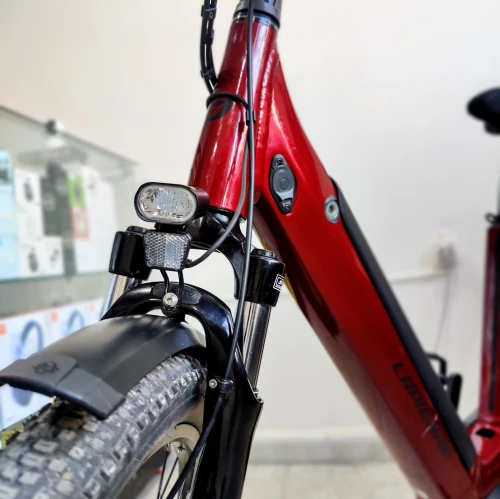 Velo électrique VTC Lapierre e-Explorer 2022 (800km au compteur) 10/10 neuf