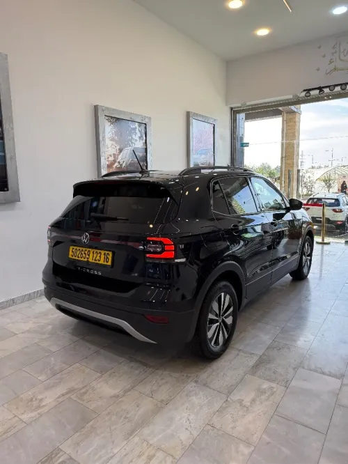 Volkswagen T-Cross 2023 Move
