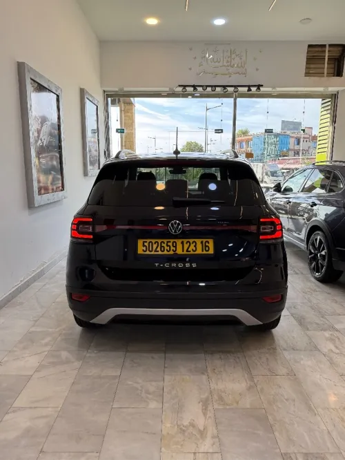 Volkswagen T-Cross 2023 Move