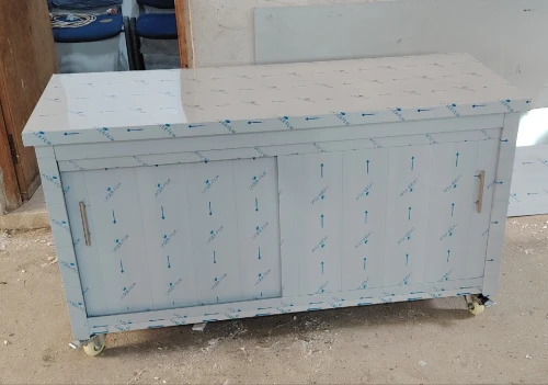 fabrication des table en inox standard et sur mesure