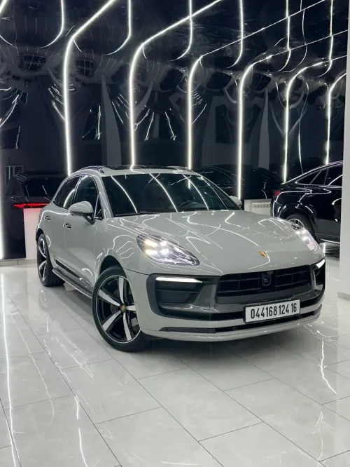 Porsche Macane T 2024 MacanT full  option