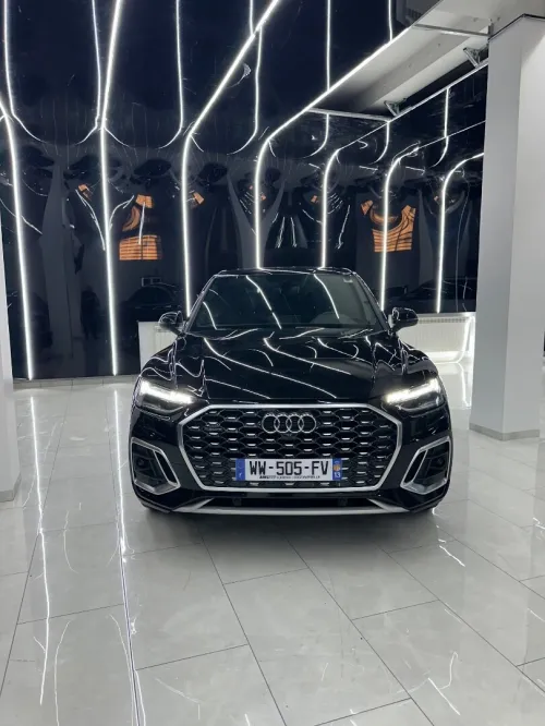 Audi Q5 2023 S Laine