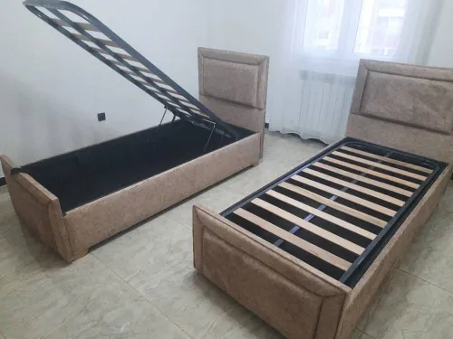 2 lits capitonné coffret