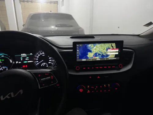 Kia X-Ceed 2022 Motion
