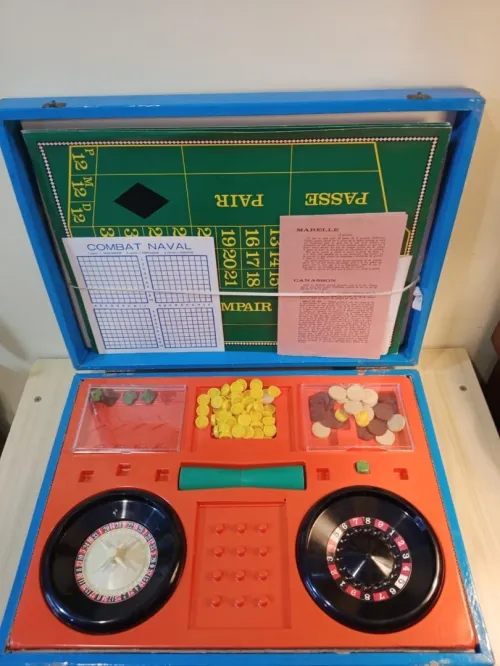 Mallette multi-jeux vintage 
