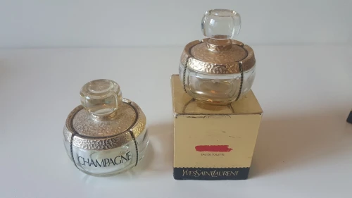 Deux Flacons de parphum YSL Yves Saint Laurent de collection 