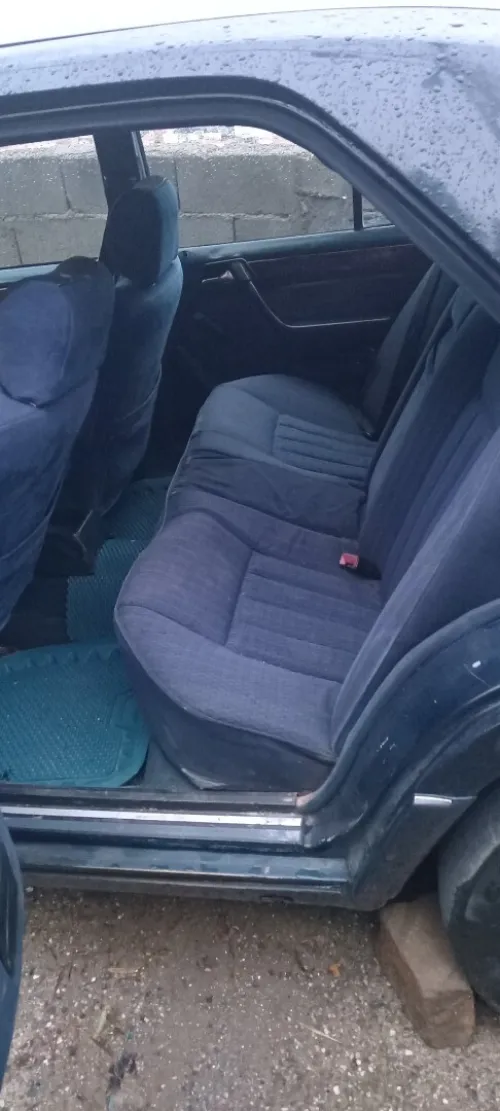 Mercedes 124 1990 250d