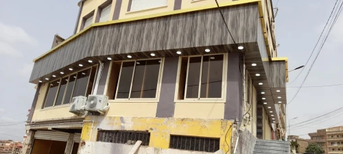 Habillage des façades et aménagement interieur