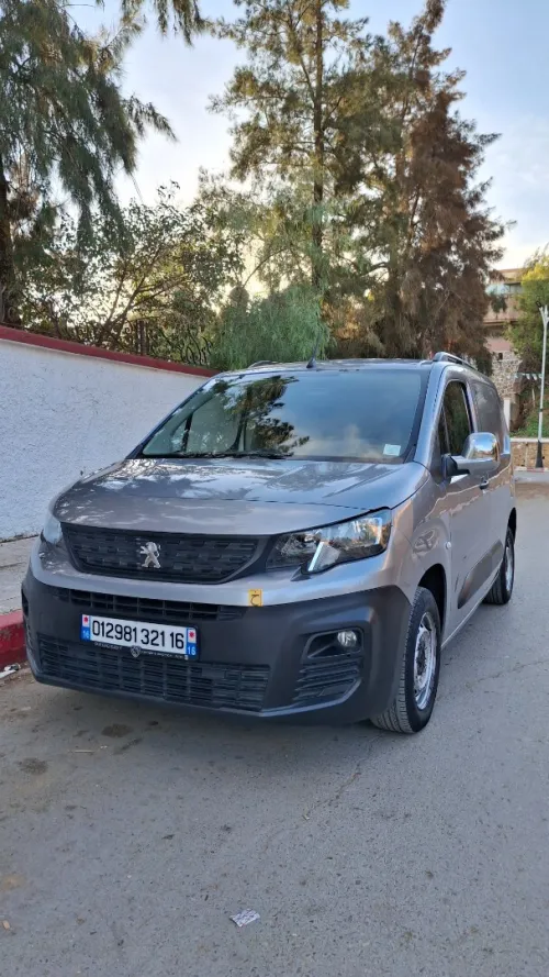 Peugeot Partner 2021 