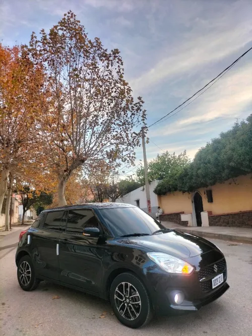 Suzuki Swift 2022 GLX