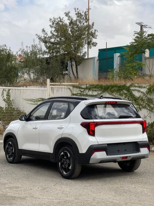 Kia Sonet  2025 Luxury