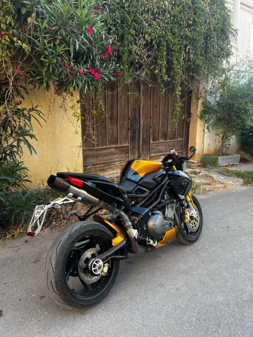 Benelli Benelli TNT 899 Café Racer – 2015 2015