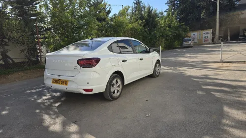 Dacia Logan 2025 