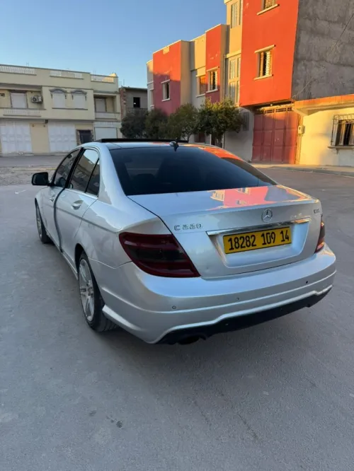 Mercedes Classe C 2009 Avant-garde