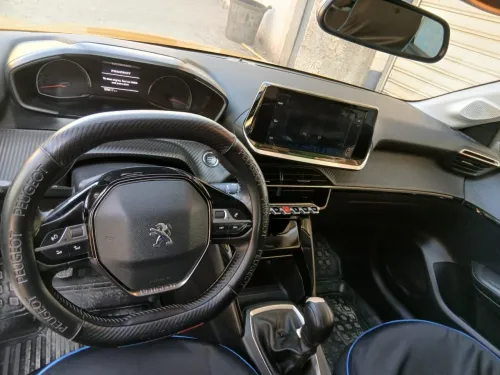 Peugeot 2008 2022 Allure