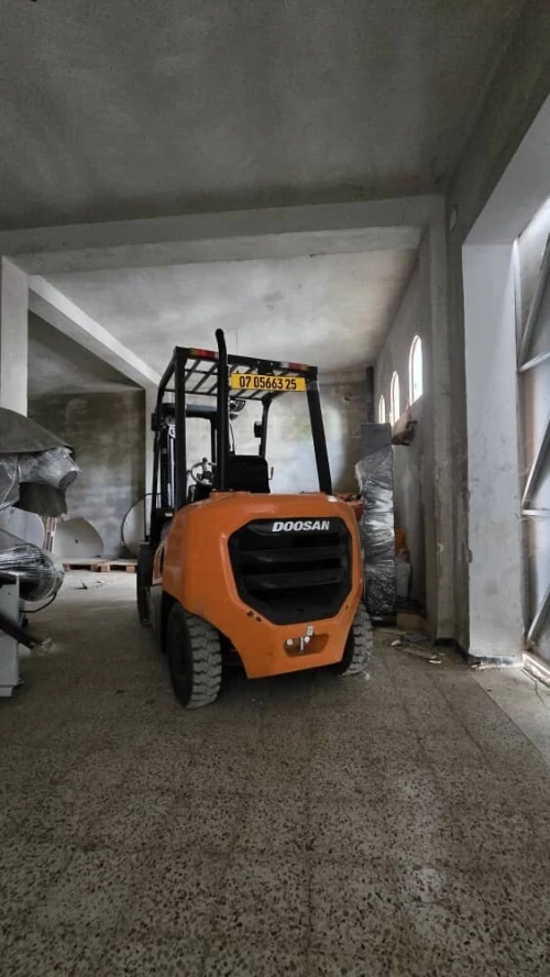 Clark charoit Doosan  2020 3T Doosan 2020