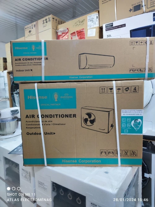 Climatiseurs  HISENSE   12000 btu  AS12UW4SGETU00