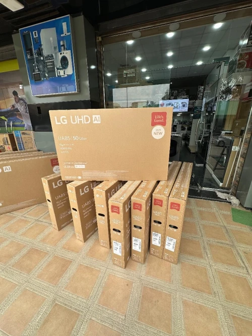 Télévision LG SMAT TV 4K UHD AI UA85 4K 55 pouces HDR10 webOS25 2025 55UA85006LA