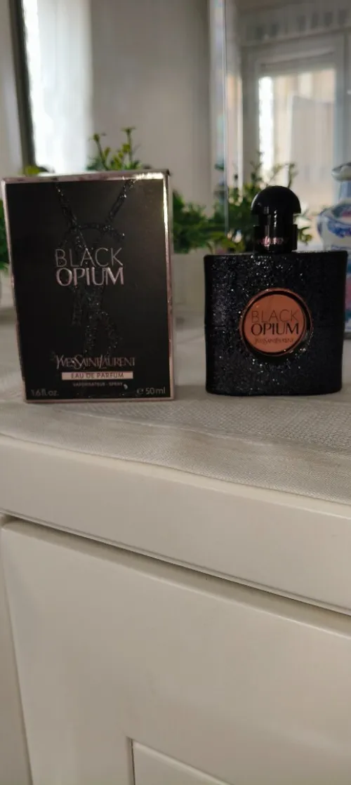 Ysl black opium 50ml pour femme 