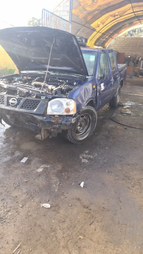 Nissan Pickup 2004 Pickup