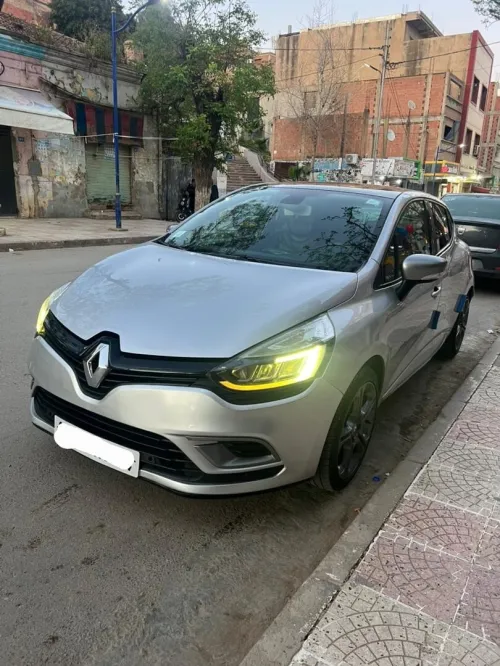 Renault Clio 4 2015 GT Line +