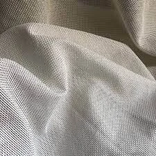 Le géotextile tissé  (GEOLON) 150 KN . 
