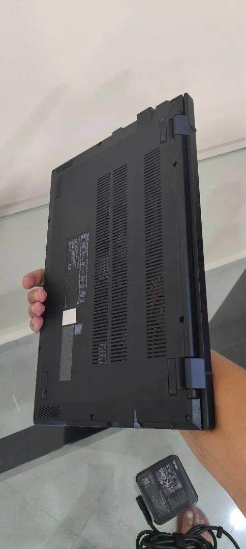 ASUS ExpertBook B1400 i7 11th 24gb ram 512nvme